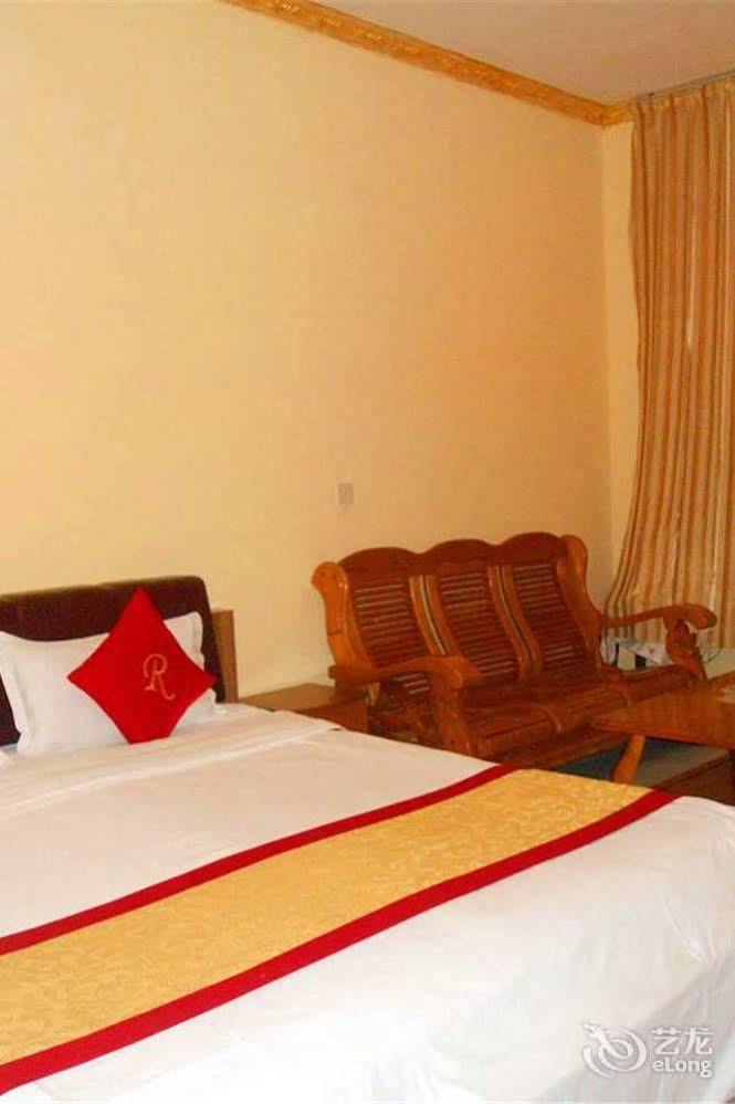 Chengdu Cosiness Home Hotel Экстерьер фото