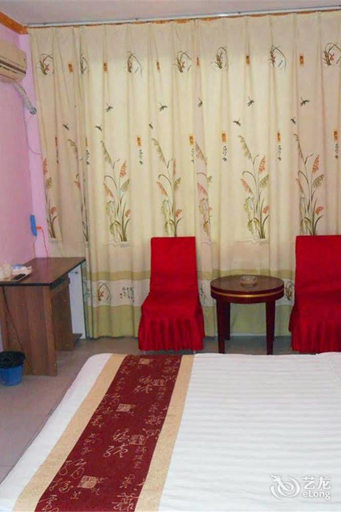 Chengdu Cosiness Home Hotel Экстерьер фото